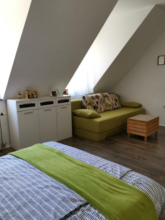 Urban Herbs Apartment Любляна Екстер'єр фото
